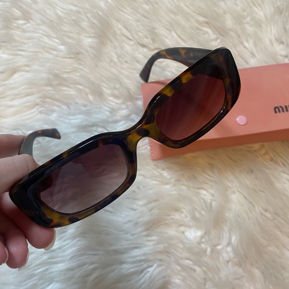 SOLD MM Tortoise Shell Sunglasses - Picture 6 of 6